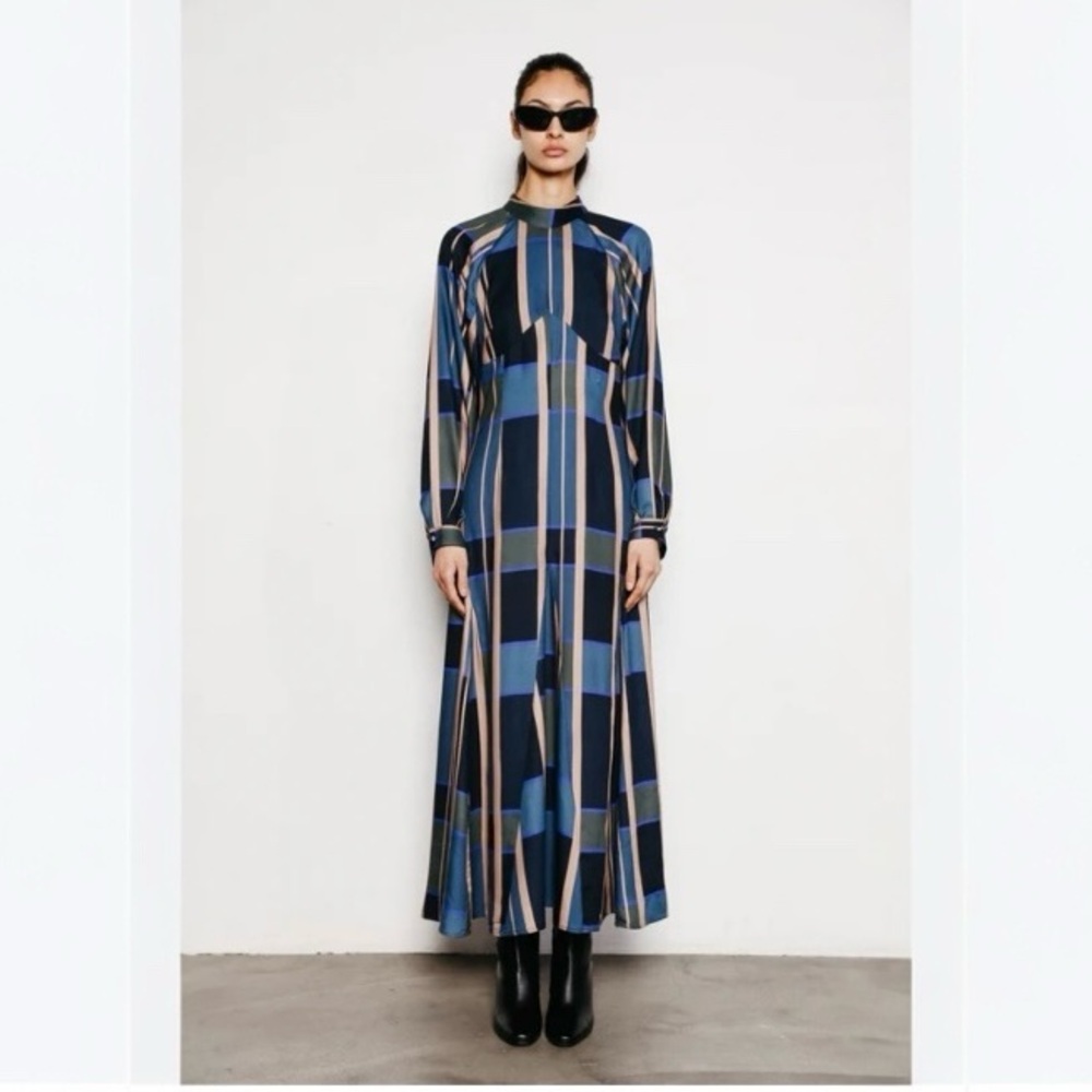 NWT Du Paradis Clara Gore blue geo print midi dress
